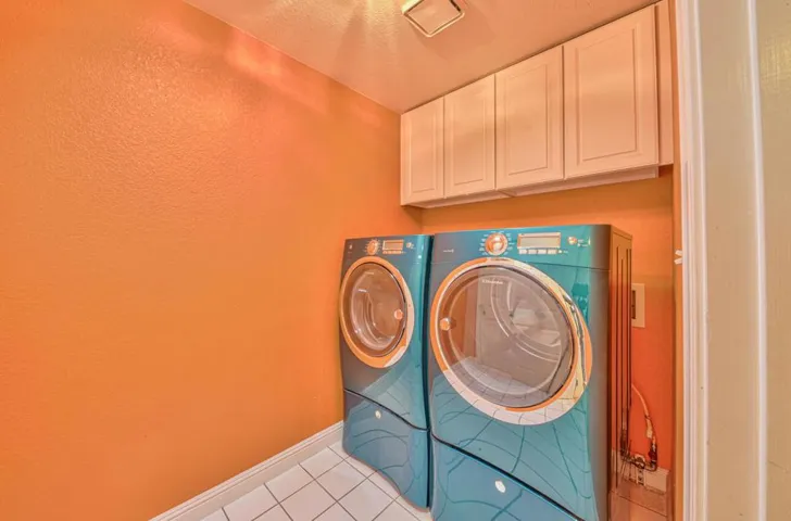 15299 Oak Hills Drive, Salinas, California 93907