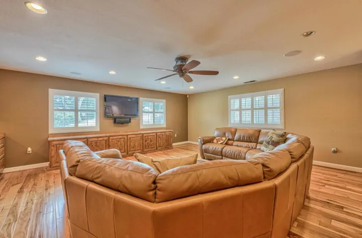15299 Oak Hills Drive, Salinas, California 93907