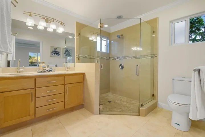 864 Orange Avenue, Sunnyvale, California 94087