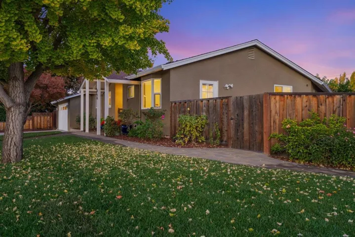 864 Orange Avenue, Sunnyvale, California 94087
