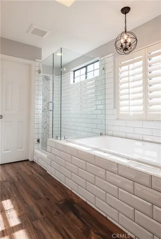 1814 Huntington Lane 1, Redondo Beach, California 90278
