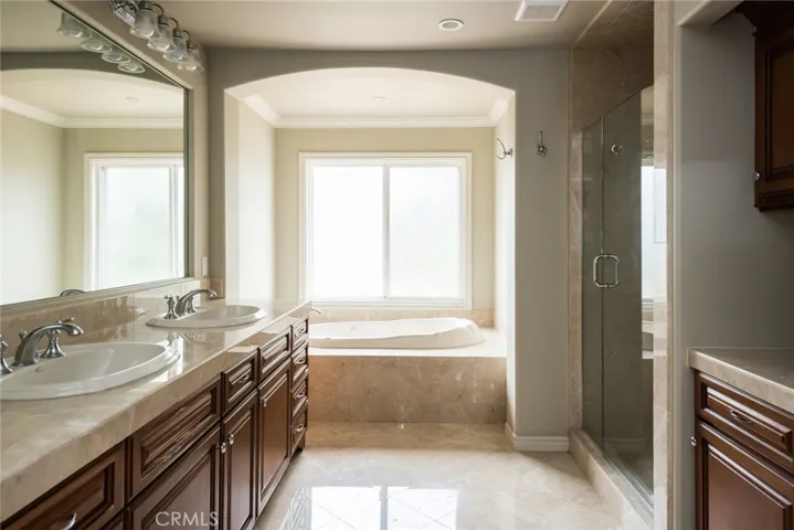 Master en suite.
