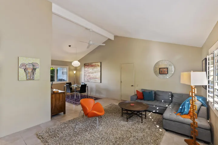 008_Living Room