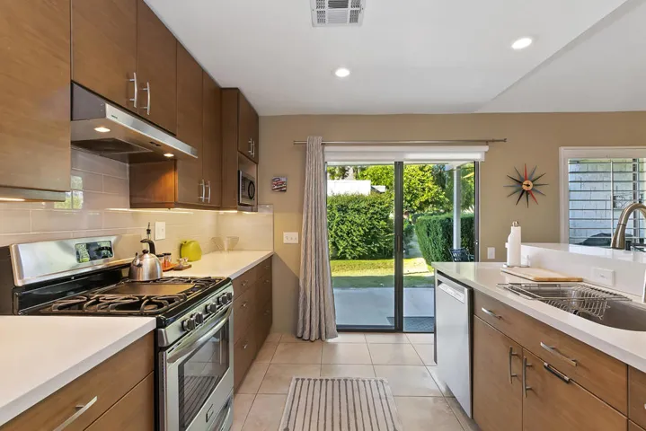 014_Kitchen