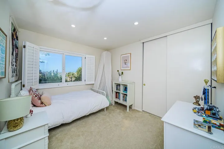 6411 El Pato Court, Carlsbad, California 92009