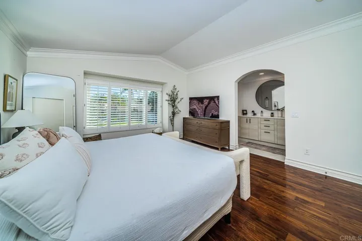 6411 El Pato Court, Carlsbad, California 92009