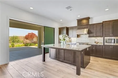 49 Heliotrope, Lake Forest, California 92630