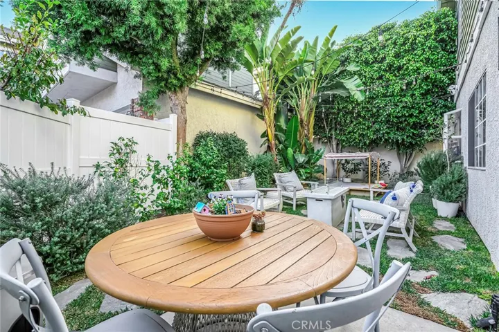 2206 Huntington Lane A, Redondo Beach, California 90278