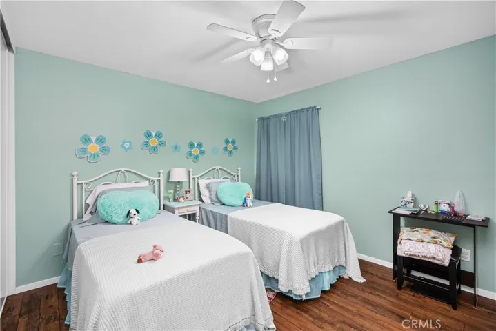 1st MASTER SUITE