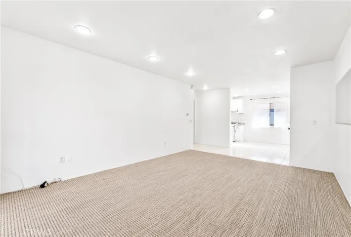 6600 Warner Avenue 74, Huntington Beach, California 92647