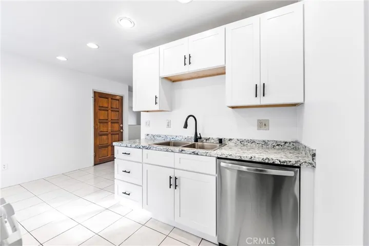 6600 Warner Avenue 74, Huntington Beach, California 92647