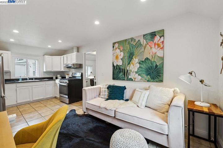941 56th Street, Oakland, California 94608