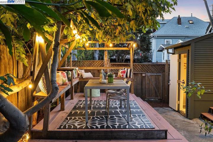 941 56th Street, Oakland, California 94608