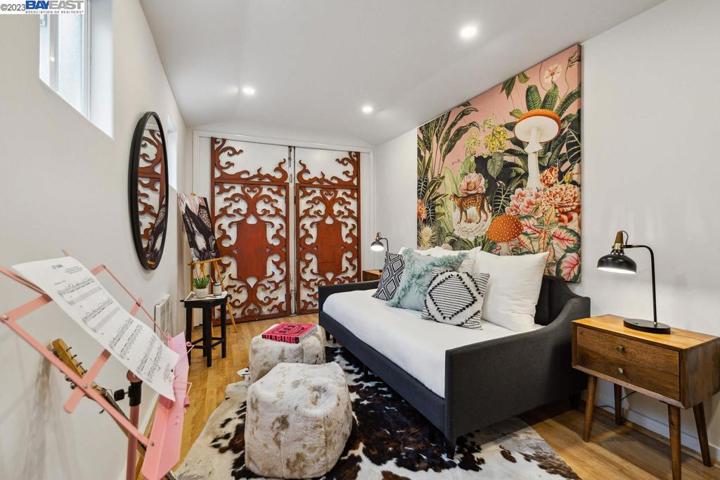 941 56th Street, Oakland, California 94608