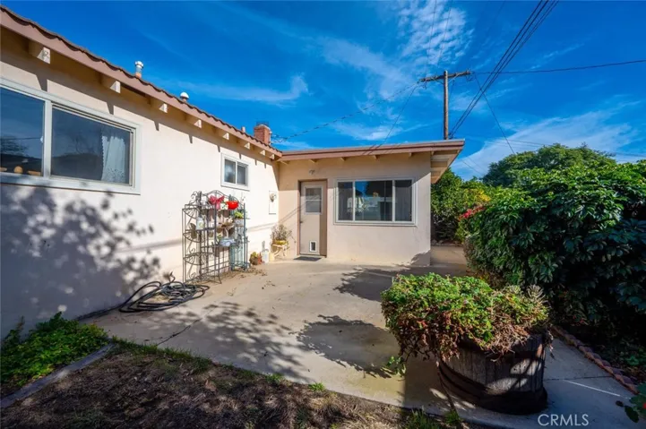 614 E Bunny Avenue, Santa Maria, California 93454