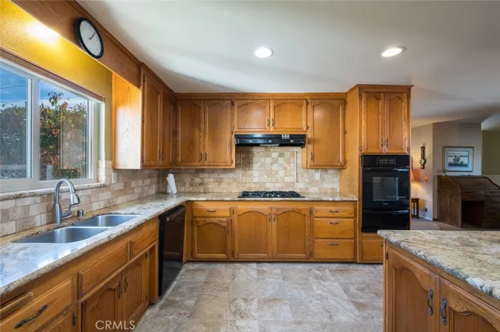 614 E Bunny Avenue, Santa Maria, California 93454