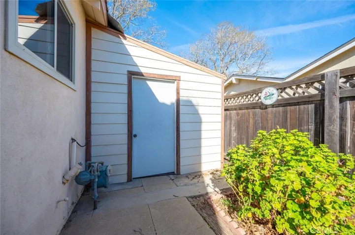 614 E Bunny Avenue, Santa Maria, California 93454