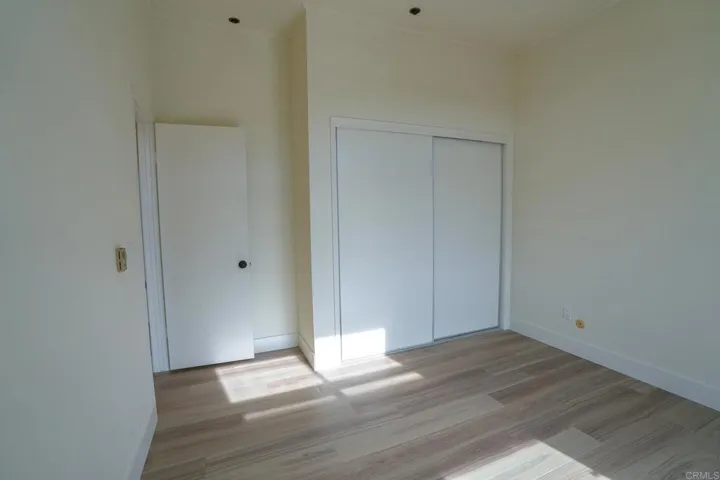 2130 Vallecitos 442, La Jolla, California 92037