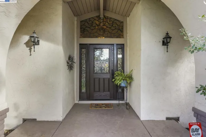 1163 Via Doble, Concord, California 94521