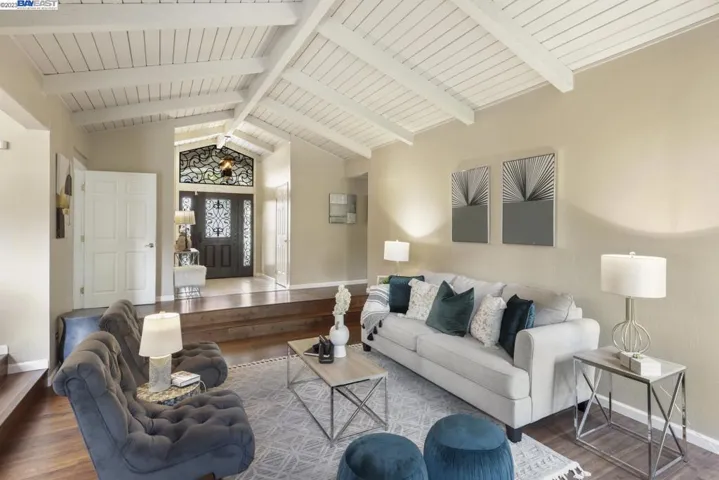1163 Via Doble, Concord, California 94521