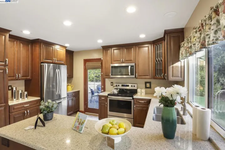 1163 Via Doble, Concord, California 94521