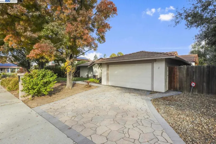 1163 Via Doble, Concord, California 94521