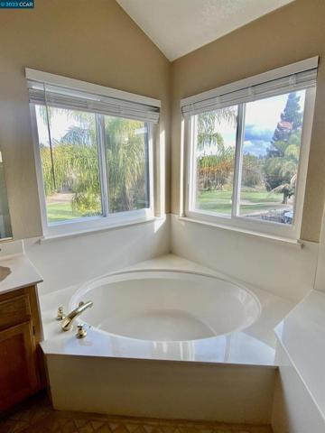 2450 Canyon Lakes Dr, San Ramon, California 94582