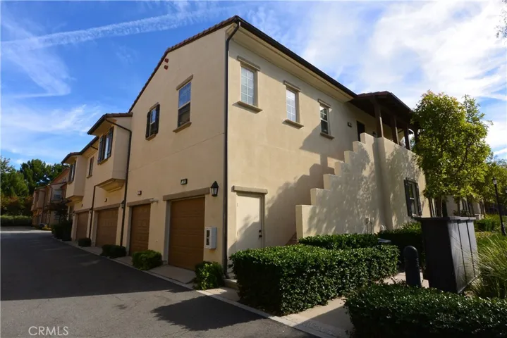 129 Silverado, Irvine, California 92618