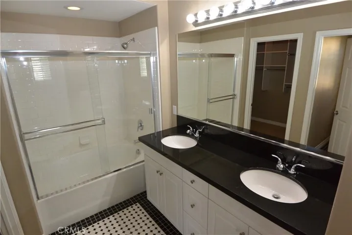 129 Silverado, Irvine, California 92618
