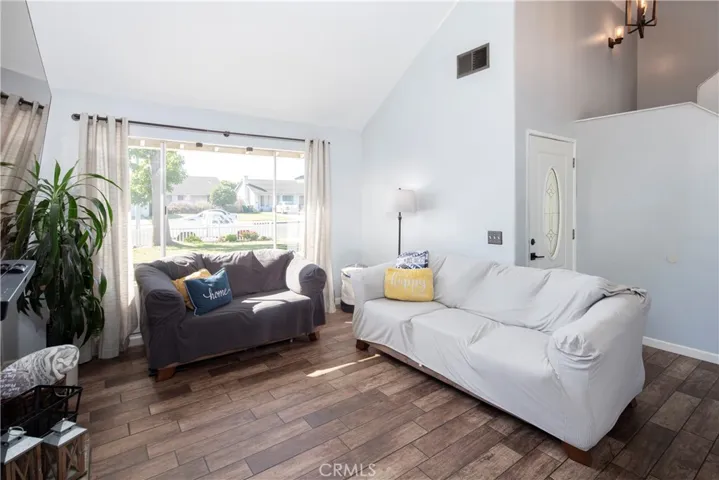 1313 Smoke Tree Lane, Santa Maria, California 93454