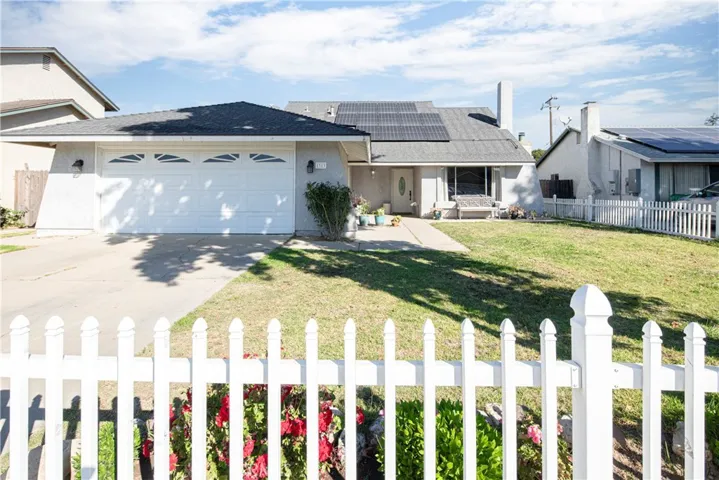1313 Smoke Tree Lane, Santa Maria, California 93454