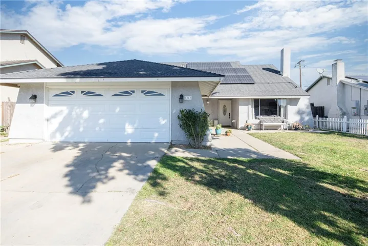 1313 Smoke Tree Lane, Santa Maria, California 93454