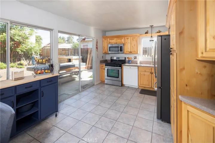 1313 Smoke Tree Lane, Santa Maria, California 93454