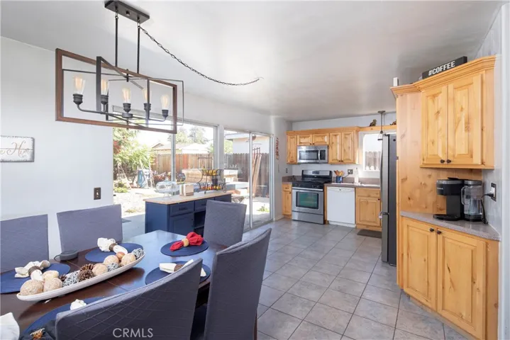 1313 Smoke Tree Lane, Santa Maria, California 93454