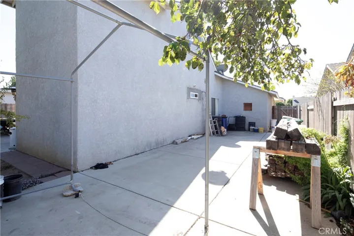 1313 Smoke Tree Lane, Santa Maria, California 93454