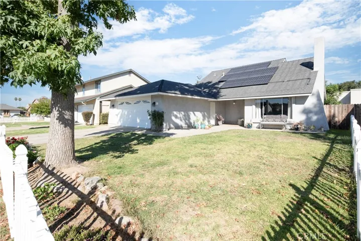 1313 Smoke Tree Lane, Santa Maria, California 93454