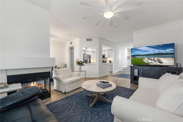 20171 Sealpoint Lane Unit 105, Huntington Beach, California 92646