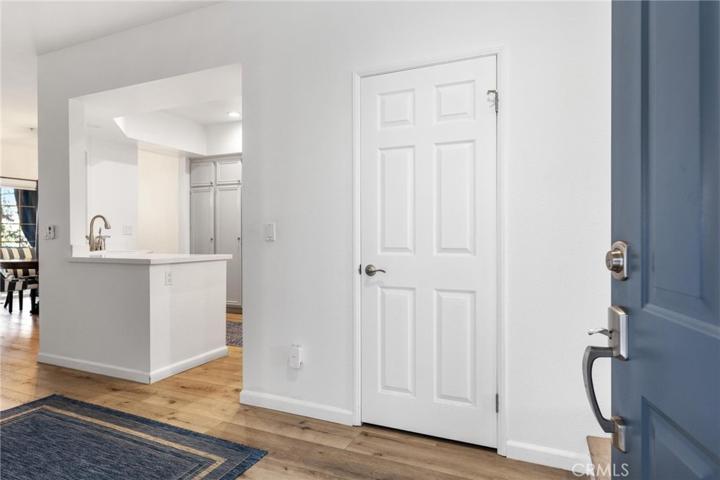 20171 Sealpoint Lane Unit 105, Huntington Beach, California 92646