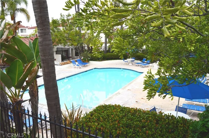 2971 Plaza Del Amo 301, Torrance, California 90503
