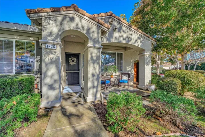 1375 Cypress Court, Gilroy, California 95020