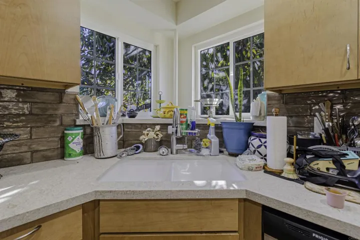 15621 Starbuck Street, Whittier, California 90603