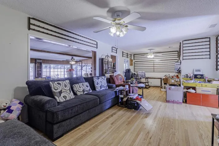 15621 Starbuck Street, Whittier, California 90603