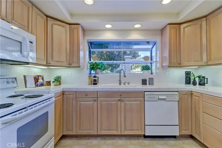 5384 Paseo Del Lago W B, Laguna Woods, California 92637