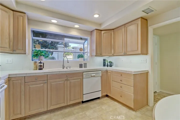 5384 Paseo Del Lago W B, Laguna Woods, California 92637