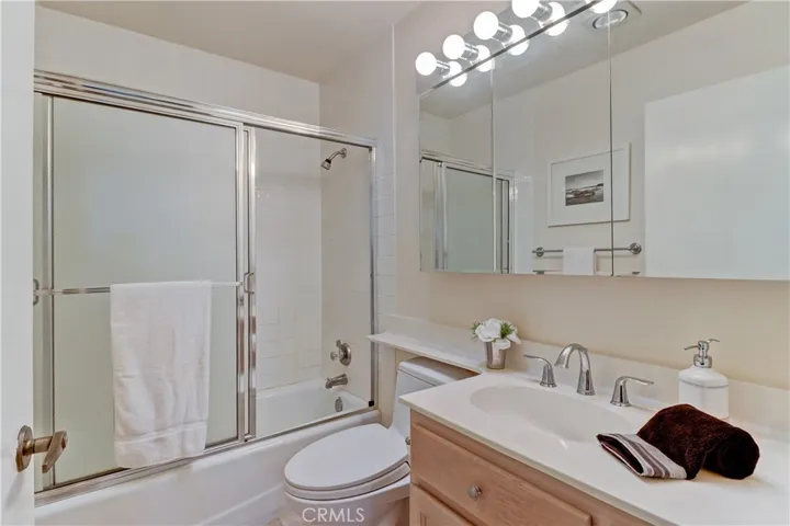 5384 Paseo Del Lago W B, Laguna Woods, California 92637