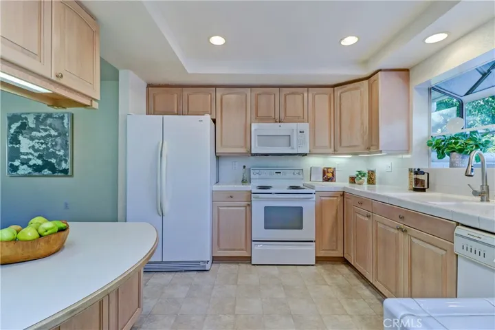 5384 Paseo Del Lago W B, Laguna Woods, California 92637