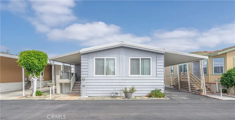 319 Magpie Lane, Fountain Valley, California 92708