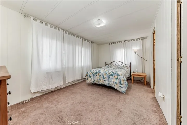 319 Magpie Lane, Fountain Valley, California 92708