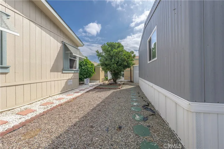 319 Magpie Lane, Fountain Valley, California 92708