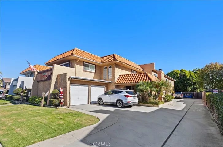 16822 Blanton Lane C, Huntington Beach, California 92649